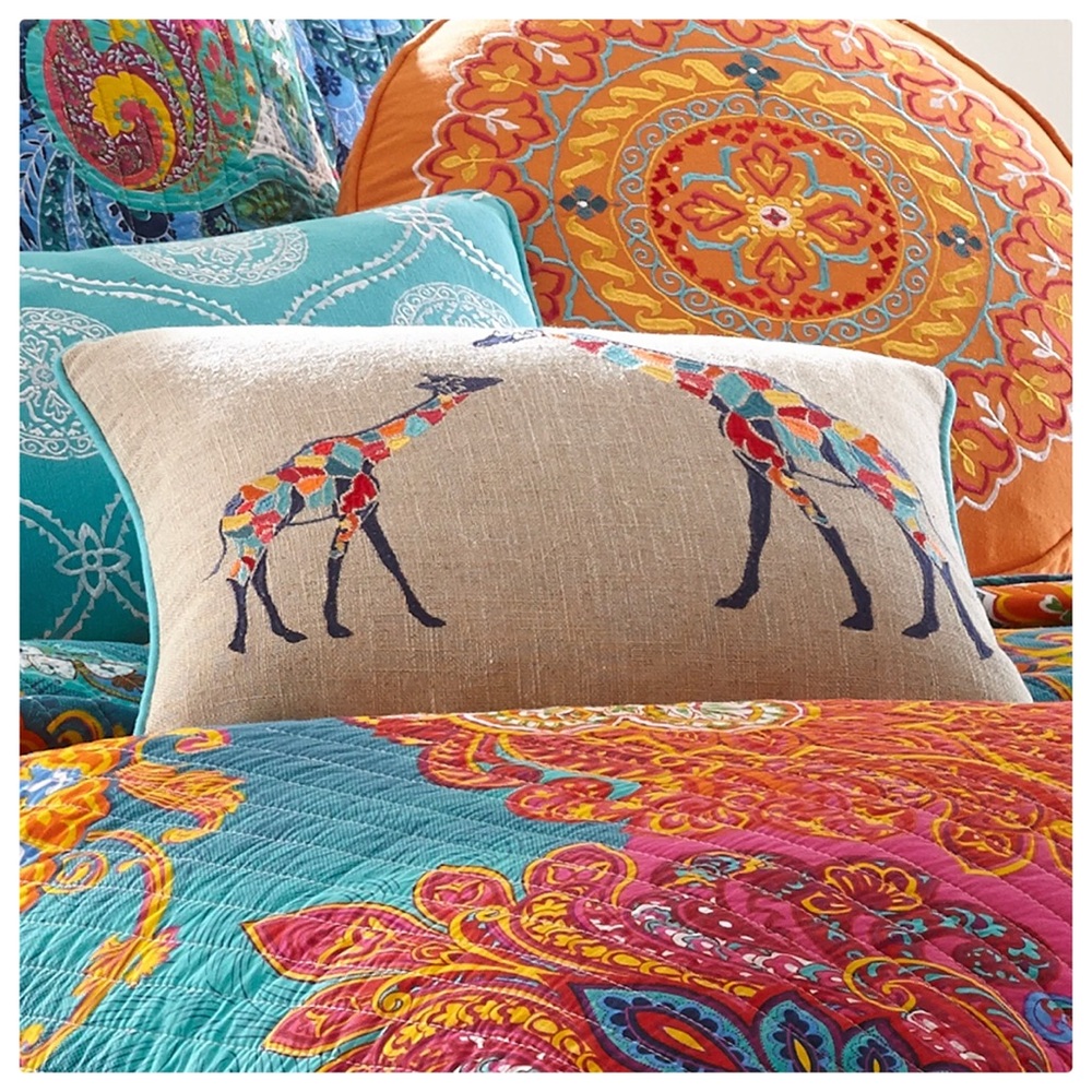 LEVTEX PILLOW 14x18